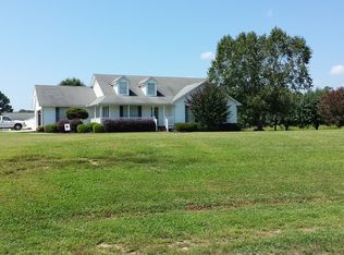 2381 Bryant Cir NE, Dalton, GA 30721