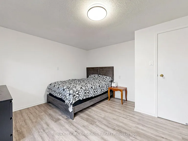 63 Patrice Cres #UPPER — Photo 24