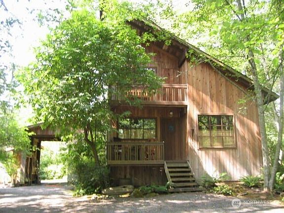 2nd image of 128 White Point Road