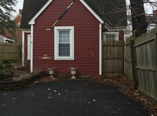 37 College St, Clinton, NY 13323