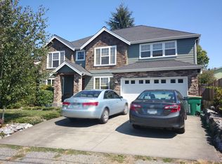 9856 41st Ave SW, Seattle, WA 98136