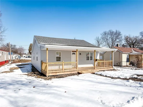 411 E Monroe St, Paris, IL 61944
