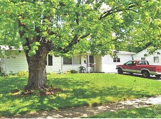 1942 Scarboro St, Springfield, OH 45506