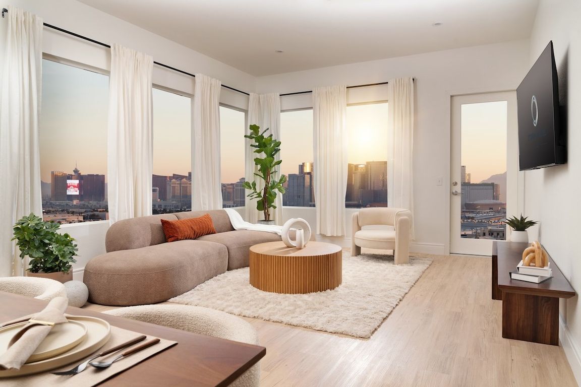 Apartment living room at Otonomus Las Vegas