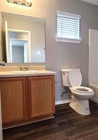 8506 Adams Hill Dr — Photo 22