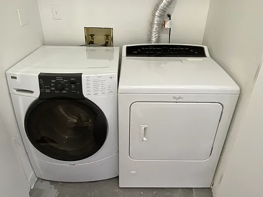 Rented by Ideal Properties Group | media 20