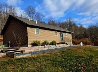 401 Moon St, New Albany, PA 18833