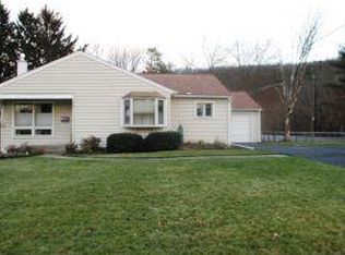 609 Mirador Rd, Vestal, NY 13850