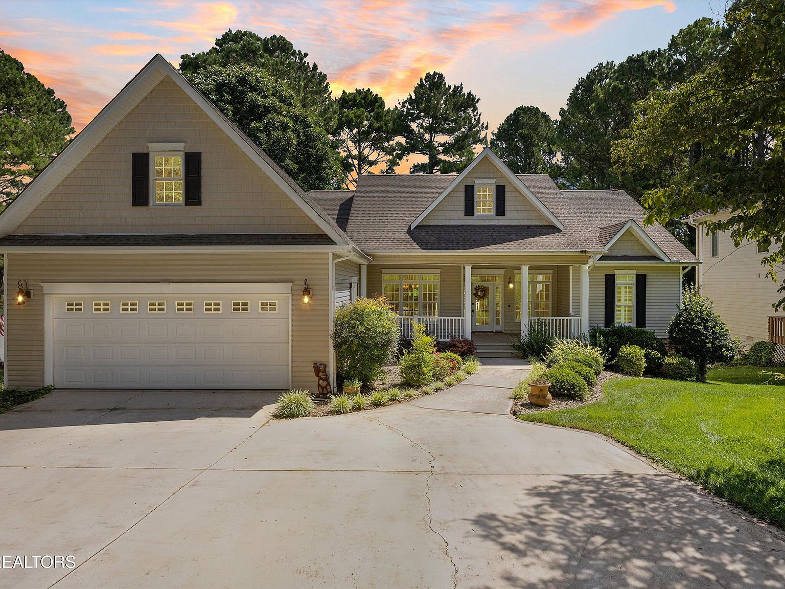 307 Inagehi Ln, Loudon, TN 37774 | Zillow