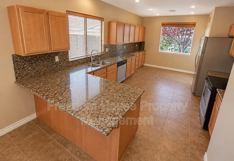 4881 Castello Way #1 — Photo 6