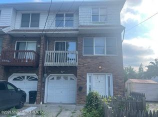 107 Jefferson St, Staten Island, NY 10304