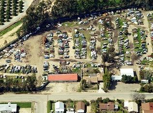 143 Anchor Ave, Orange Cove, CA 93646