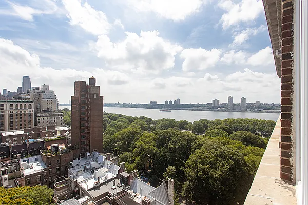 Sold by Corcoran | media 1