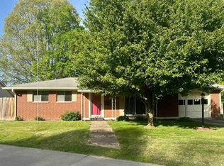 100 N Walnut St, Delphi, IN 46923