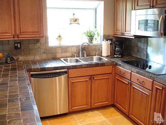 2nd image of 1408 N View Dr #62