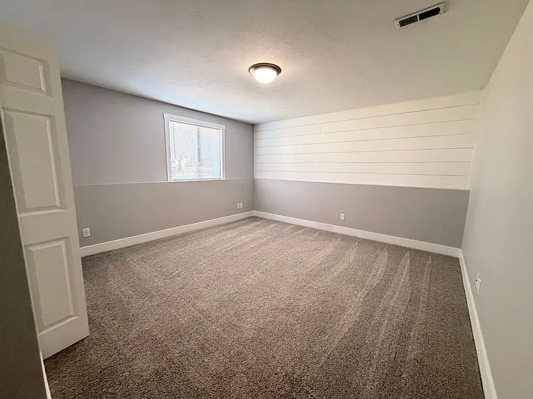 1627 Hamlet Dr SE — Photo 29