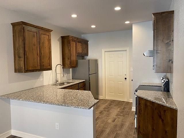 2nd image of 204 Northwood Blvd #A