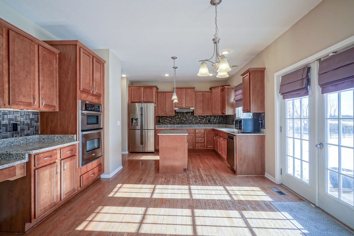 next background image