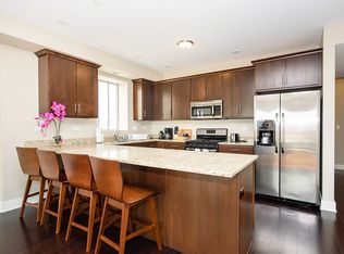 1342 W Randolph St #4C, Chicago, IL 60607