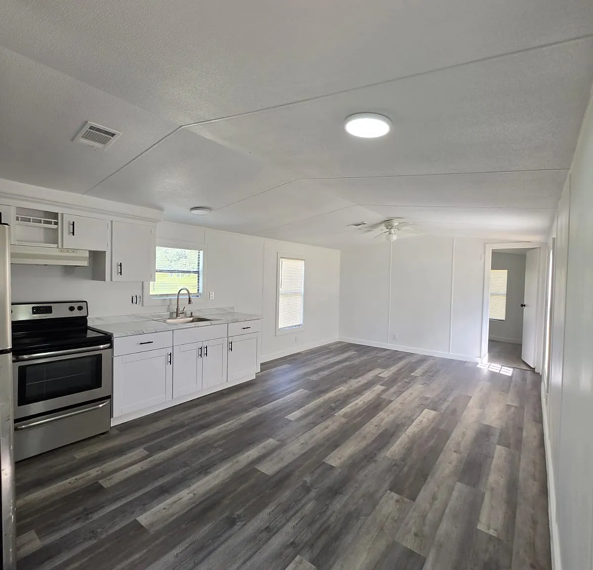 2 bed, $1,395 — Photo 3
