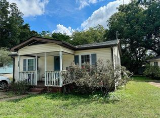 936 Black Dr, Gainesville, GA 30501
