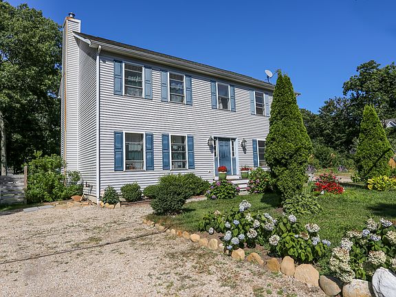2nd image of 11 Summit Ave