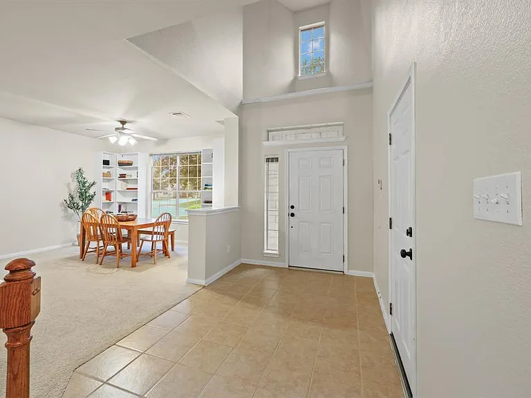 2306 Caprock Pl — Photo 3