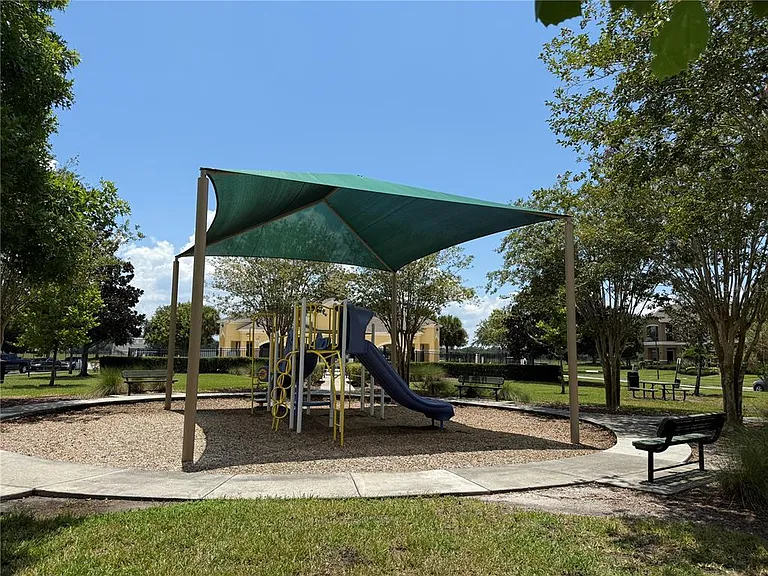 12243 Citruswood Dr — Photo 23