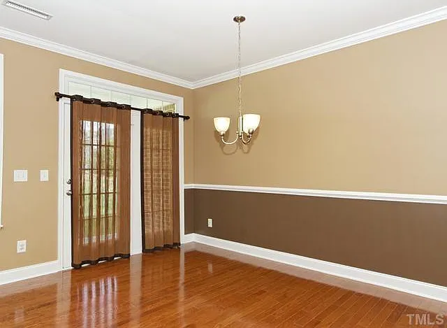 518 War Admiral Ct — Photo 3