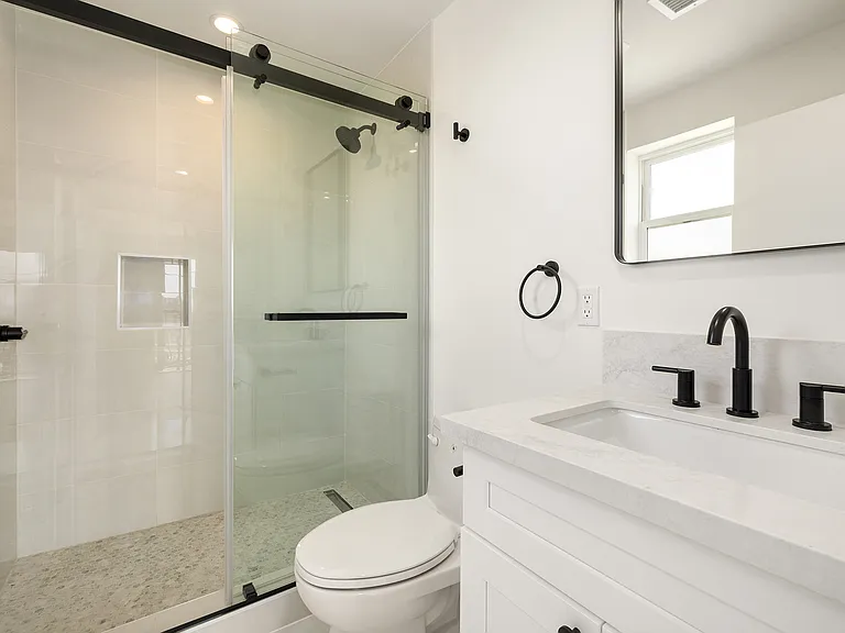 5351 Virginia Ave — Photo 11