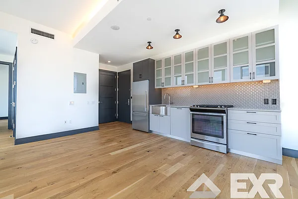 Rented by The KCI Group | media 17