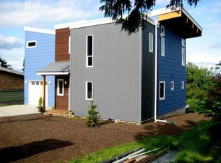 9026 3rd Ave SW, Seattle, WA 98106