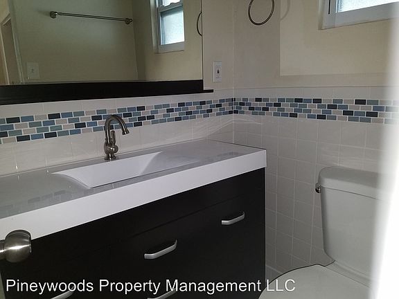 5th image of 5822 S 5th St APT 8