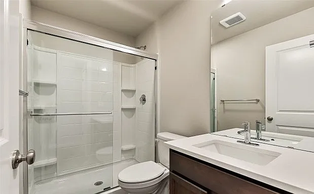 409 207th St SE — Photo 11