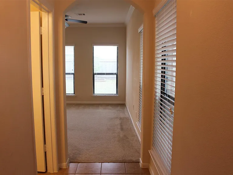 6643 Sharpstone Creek Ln — Photo 5
