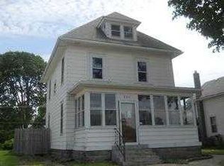 504 4th Ave, Sterling, IL 61081