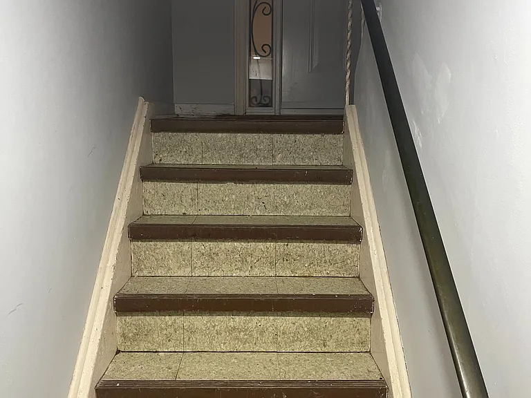 62 Iangrove Ter #BASEMENT — Photo 1
