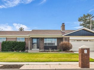 3385 W Meadowbrook Dr S, West Valley City, UT 84119
