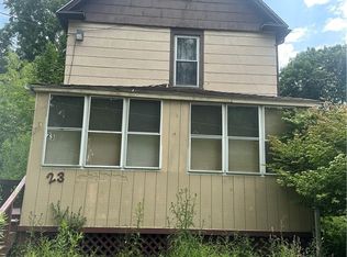 23 18th St, Jamestown, NY 14701