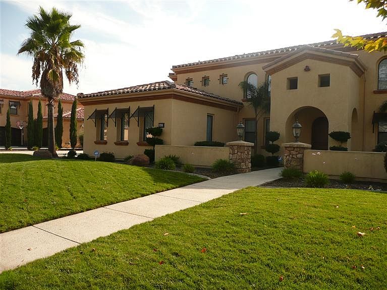 1st image of 8587 Indianwood Way