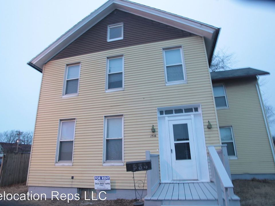 2538 Rockingham Rd, Davenport, IA 52802 Zillow