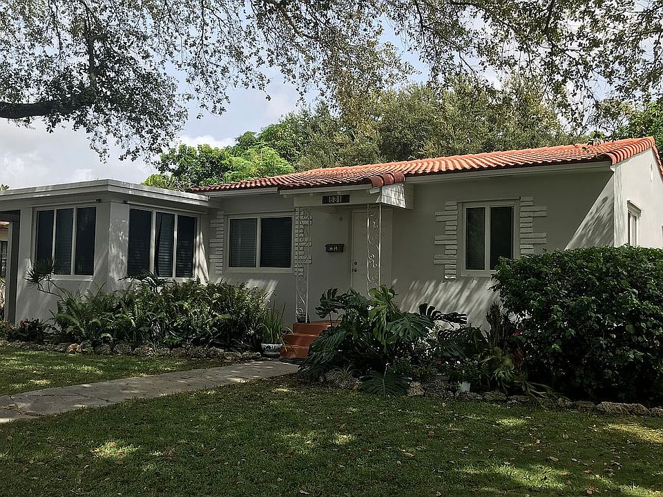 1st image of 631 NE 140th St