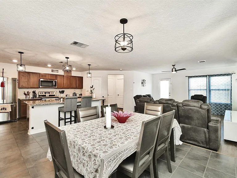 4850 Austin Meadow Ln — Photo 14
