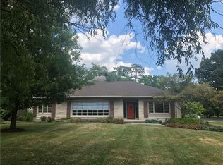 10 E 70th St, Indianapolis, IN