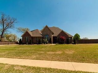 302 Sunset Ridge Ave, Cave Springs, AR 72718