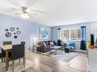 5407 W Brenner Pass, Minneapolis, MN 55432