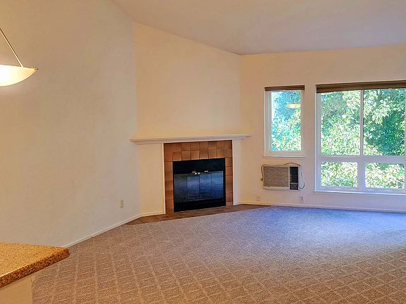 2nd image of 39059 Guardino Dr APT 309