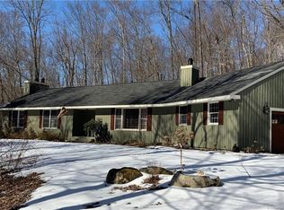 34 Arch Bridge Rd, Bethlehem, CT 06751