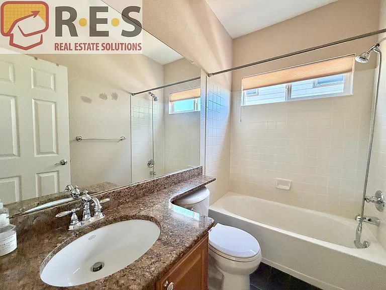 1698 Peridot Ln — Photo 18