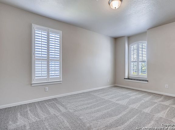 4th image of 1235 Ashbury Bay